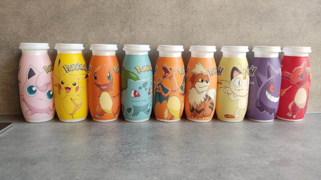 9 lege flesjes pokemon danone actimel, Ophalen of Verzenden, Gebruikt