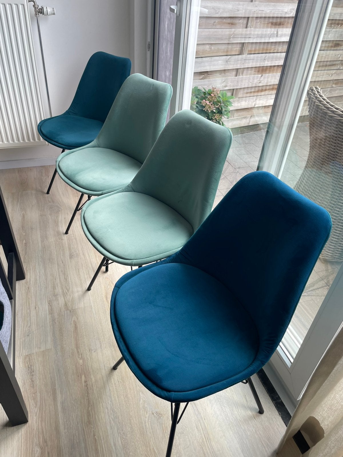 4 eetkamerstoelen, Ophalen, Gebruikt, Blauw, Scandinavisch