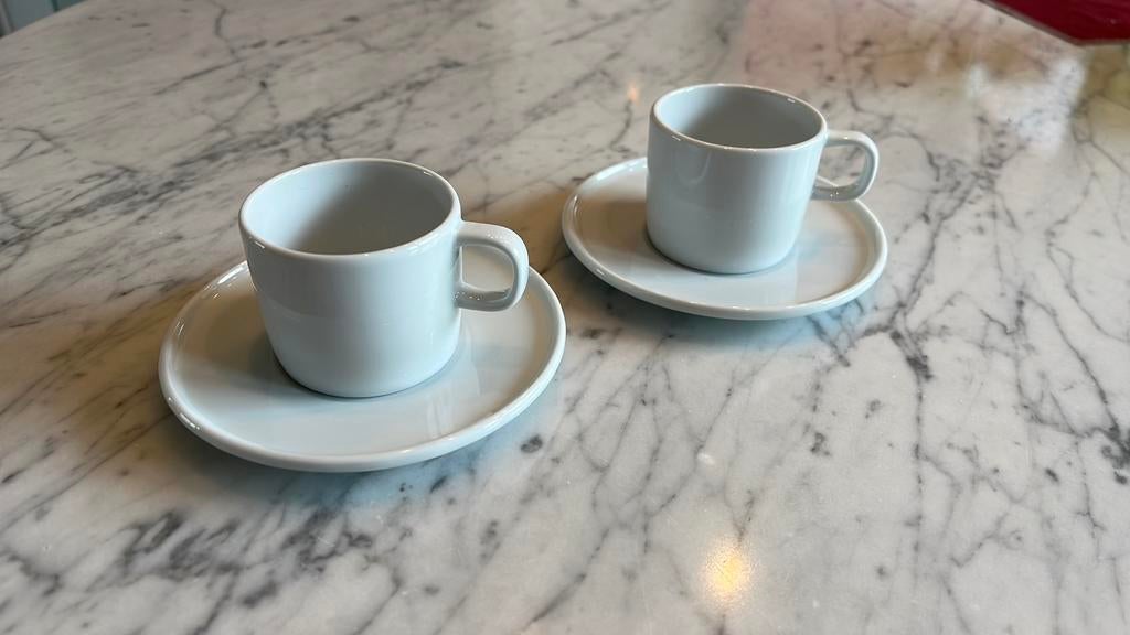 2 tasses pour espresso A di Alessi, Enlèvement, Comme neuf, Porcelaine, Tasse(s) et/ou soucoupe(s)