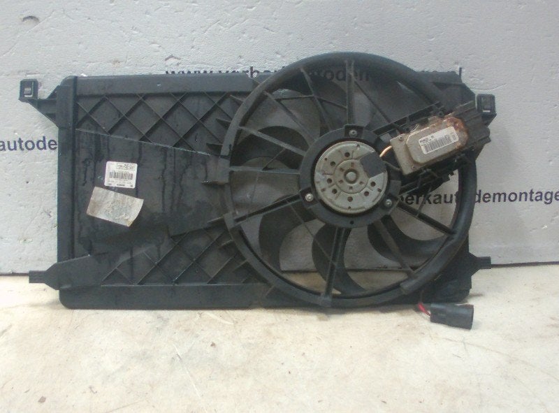 KOELVENTILATORMOTOR Ford Focus 2 Wagon (01-2004/09-2012), Gebruikt, Henry-Ford-Straße  1
50735  Köln, DE, Ford-Werke GmbH, Kunden@ford.com