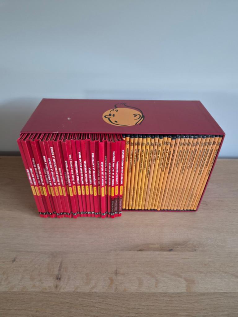 Collection de DVD en français de Tintin avec bande dessinée, Enlèvement ou Envoi