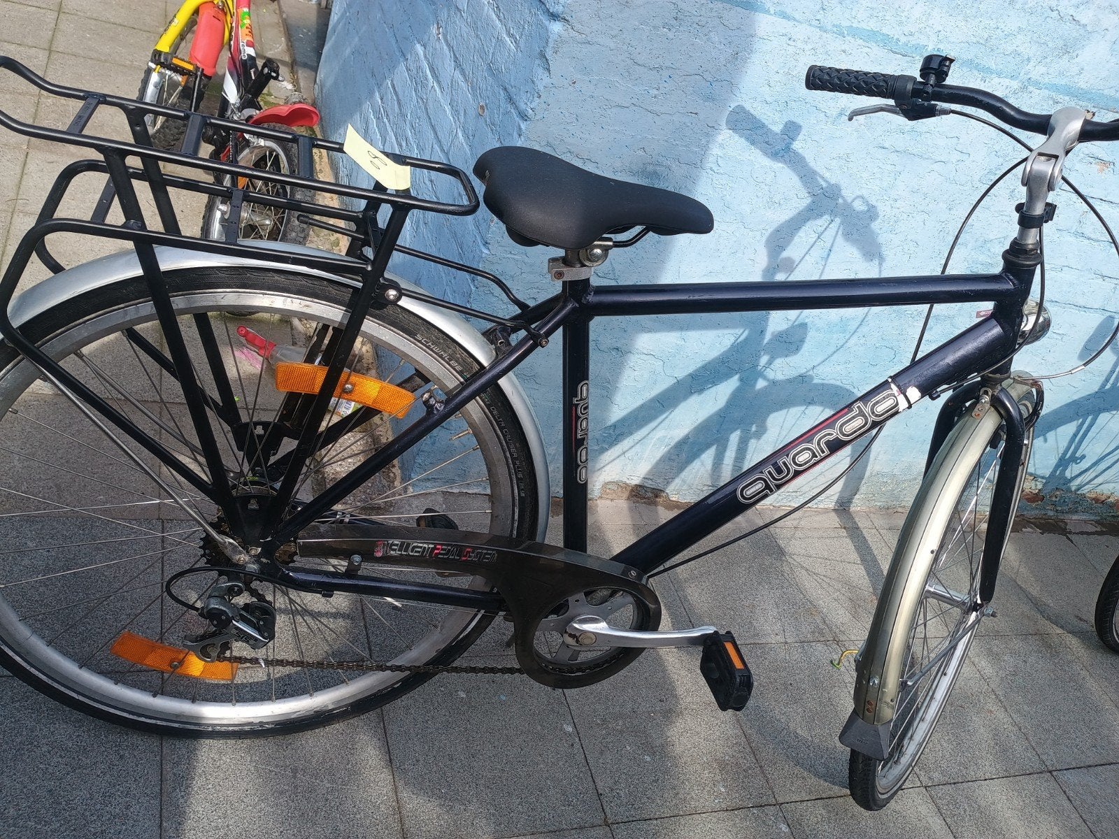 2 fietsen in orde alluminium kader geen biedingen van 75€ of, Enlèvement