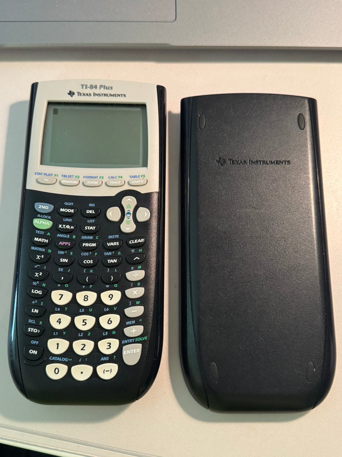 Texas Instruments TI-84 plus grafisch rekenmachine, Ophalen, Grafische rekenmachine, Zo goed als nieuw