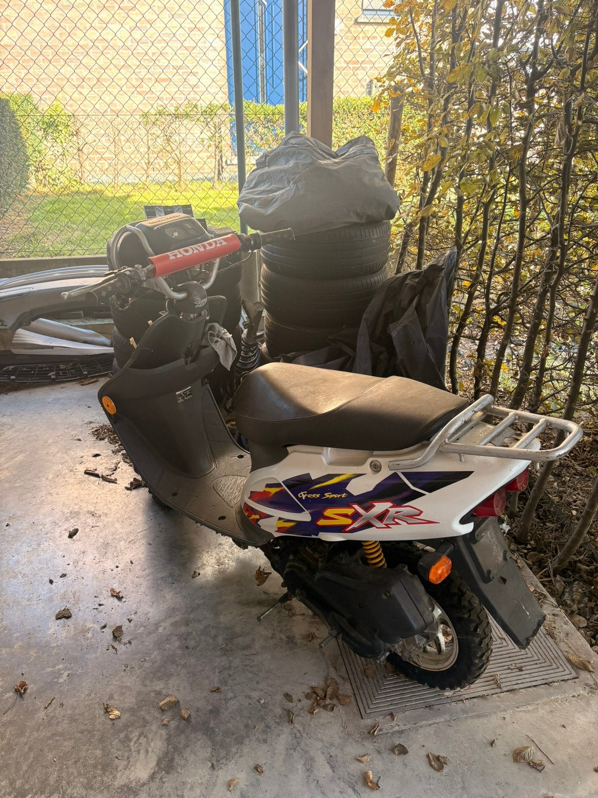 Cyclomoteur Honda SXR 50cc Classe B (accident), Enlèvement, Utilisé, Deux-temps, Autres marques