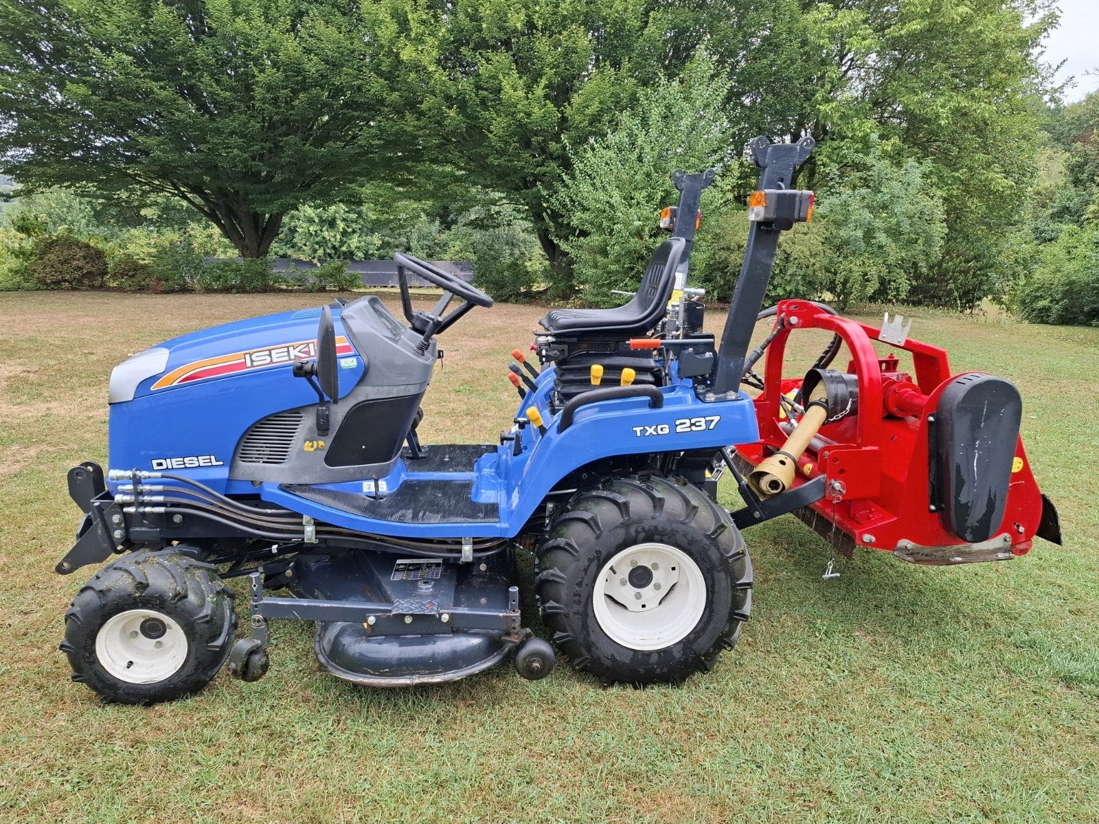 Tracteur et ensemble accessoires, Tuin en Terras, Zitmaaiers, Ophalen, Gebruikt, Elektrische starter, Iseki