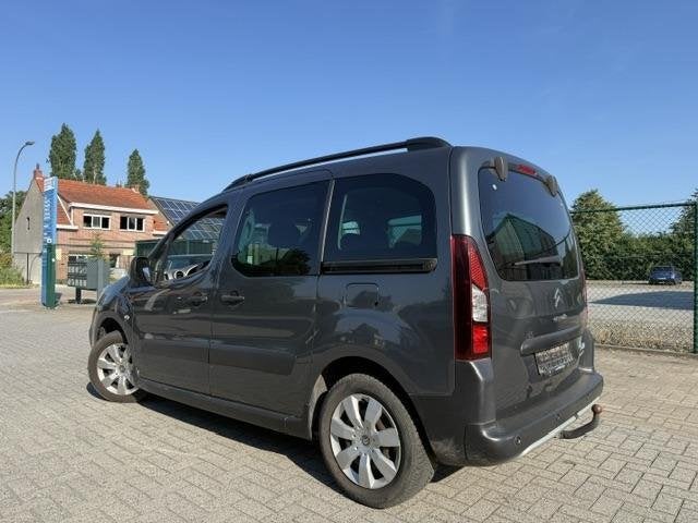 Citroën Berlingo 1.2 Benzine | Trekhaak | 5 zit | 1 JAAR GA, Autos, Citroën, Achat, 1295 kg, Entreprise, Boîte manuelle
