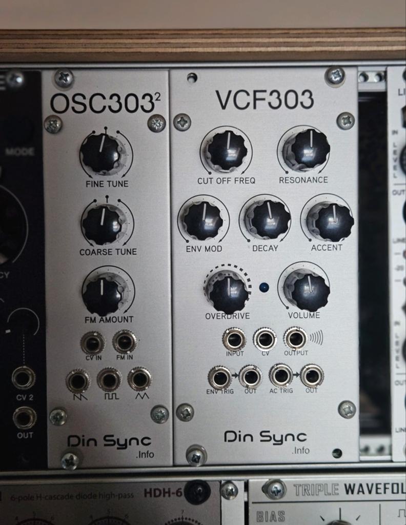 Eurorack: DinSync OSC303 (Mk2) + VCF303, Computers en Software, Overige Computers en Software, Ophalen of Verzenden