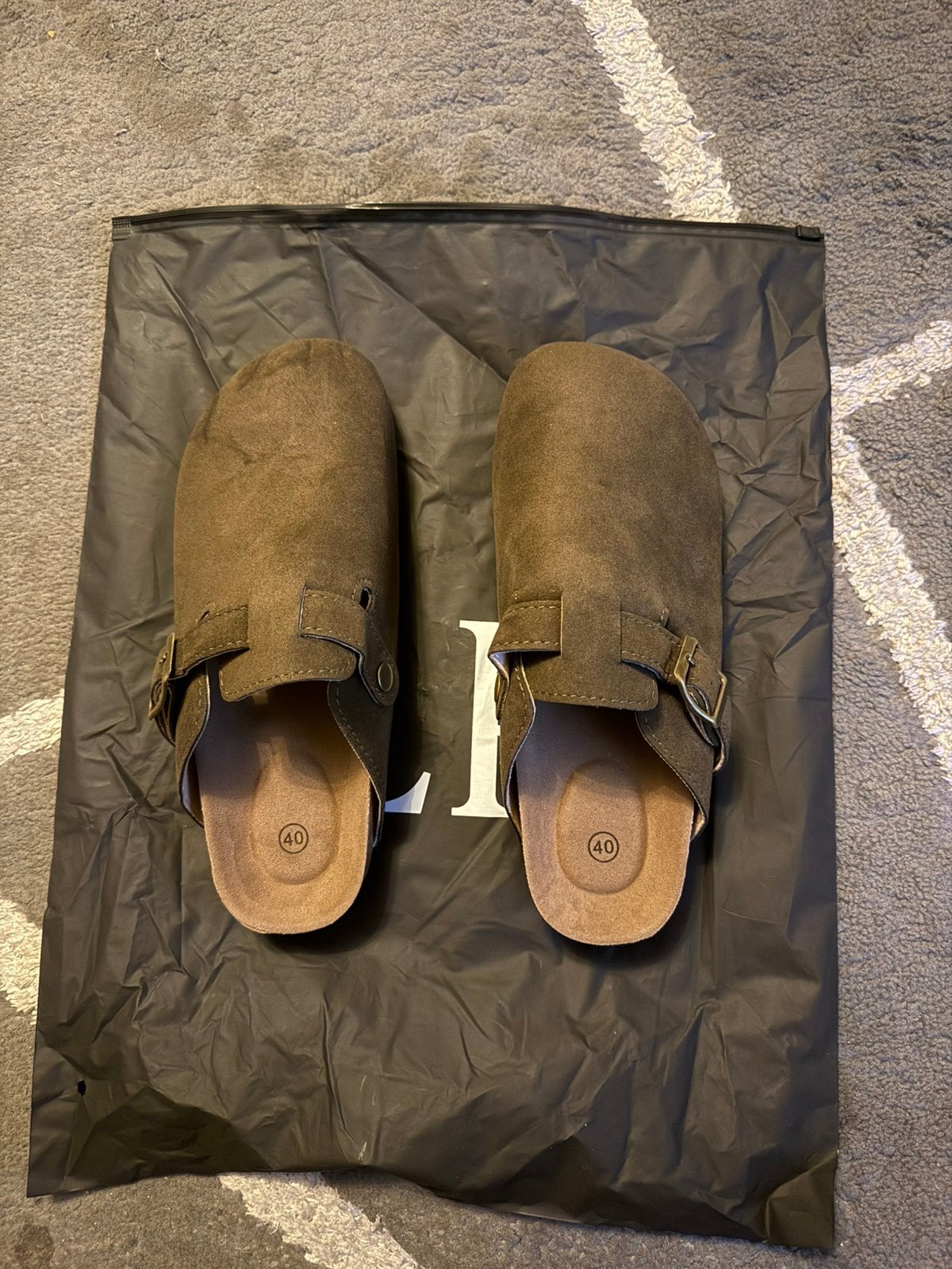 Nieuw Heren Suède Pantoffels - Klassieke Elegantie, Overige kleuren, Nieuw, Ophalen of Verzenden, Pantoffels of Sloffen