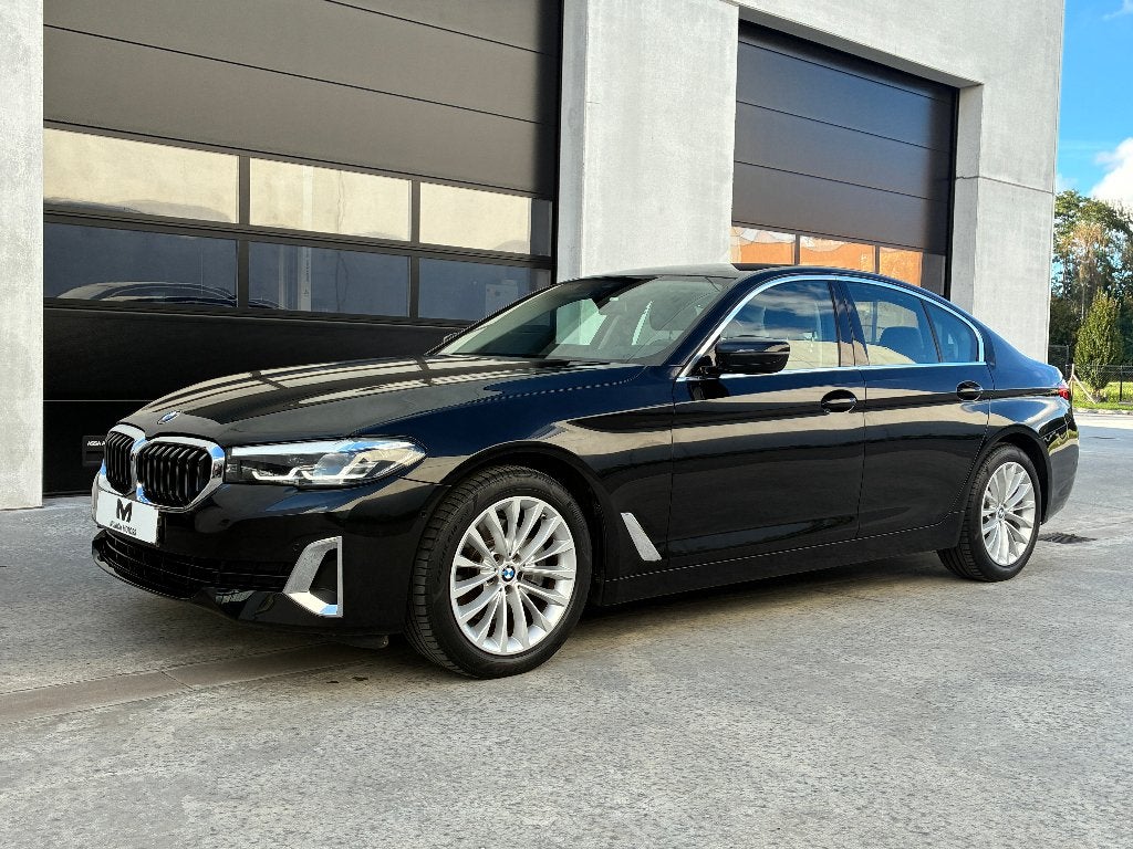 BMW 520i Berline /Luxe/Accès confort/... Garantie de 2 ans, Cuir, Essai à domicile, Entreprise, Garantie prolongée