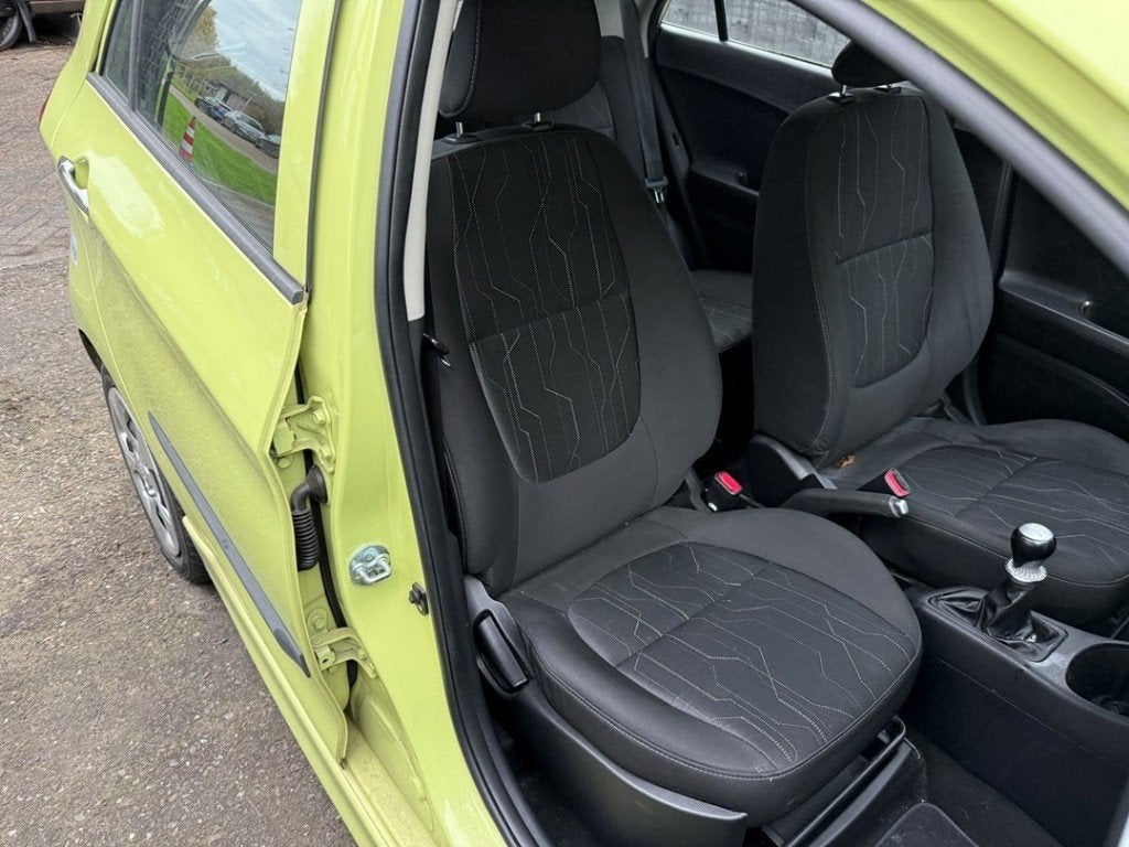 STOEL RECHTS VOOR Kia Picanto (TA) (01-2011/06-2017), Auto-onderdelen, Info@kia.de, Theodor-Heuss-Allee 11
60486  Frankfurt am Main, DE