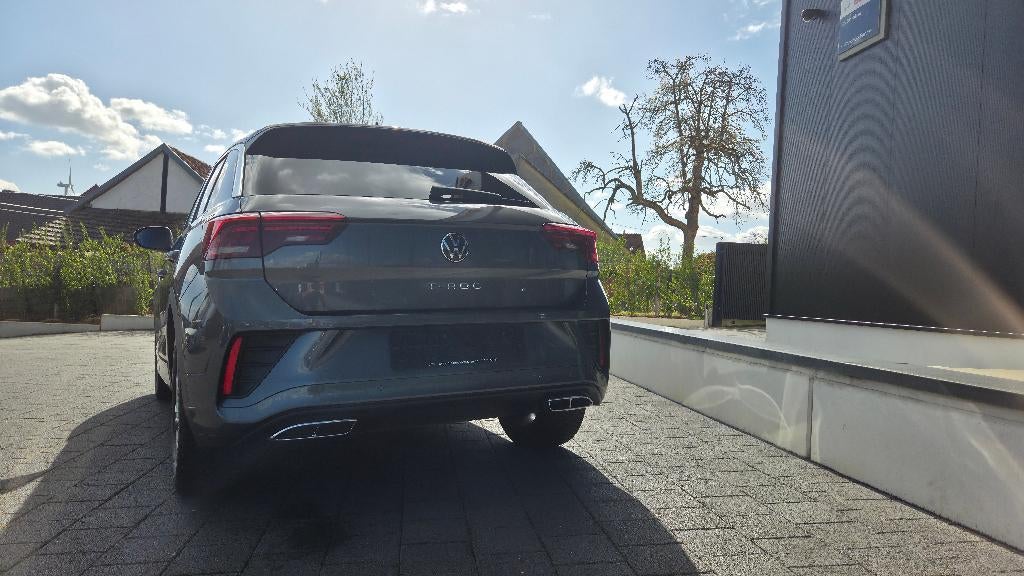 Volkswagen T-Roc 1.0 TSI R-Line 2025, Auto's, Voorwielaandrijving, Stof, Euro 6, Bedrijf