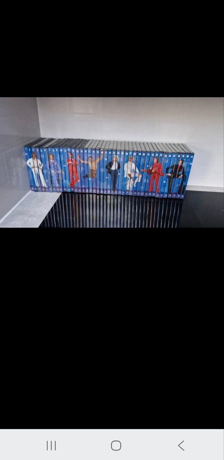 collection Atlas Claude François, Enlèvement