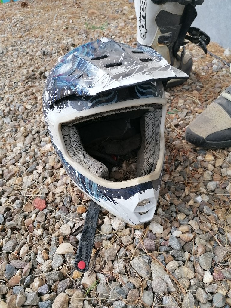 Motorbotten, helm, nekbeschering, Vélos & Vélomoteurs, Cyclomoteurs | Accessoires, Enlèvement, Utilisé, Casque