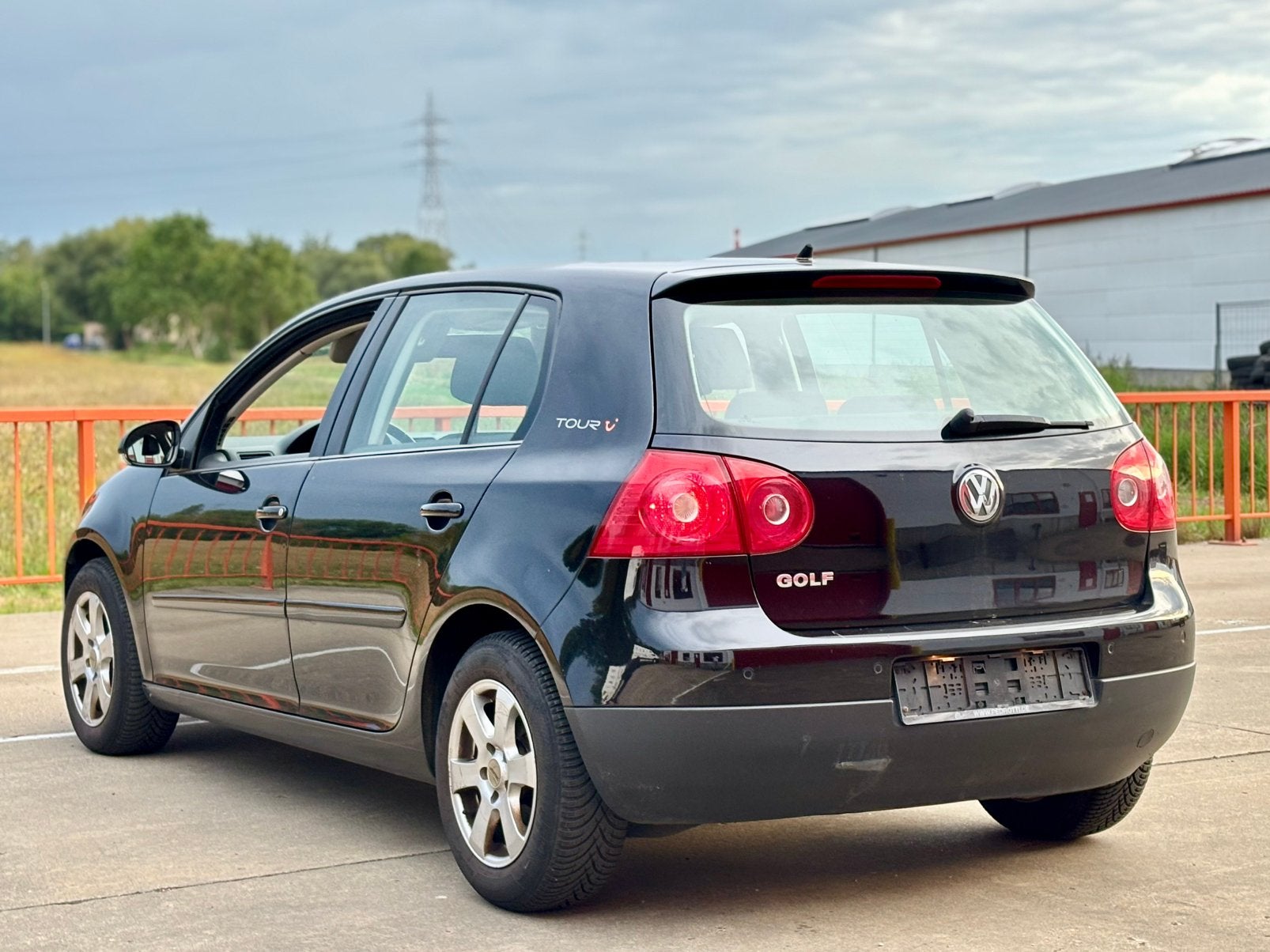 Volkswagen Golf V 5 Deurs Zetelver.Airco. Cruise Gekeurd vvk, Auto's, Bluetooth, Zwart, Handgeschakeld, 5 deurs