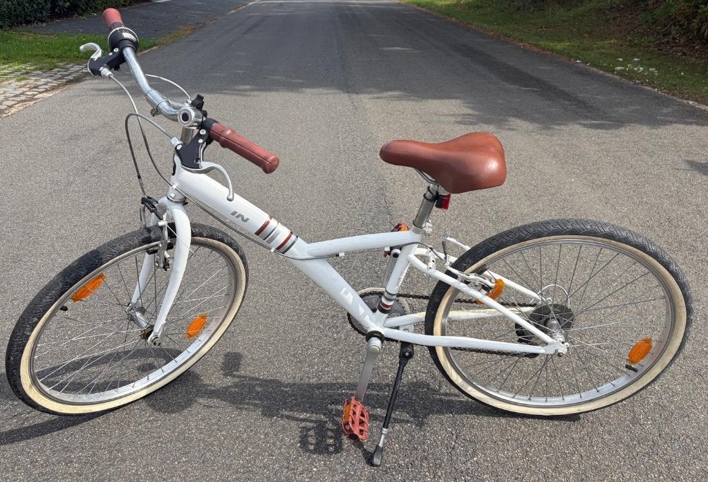 Fiets b’twin. 24inch - wit, Ophalen, Velgrem, Versnellingen, Btwin Decathlon