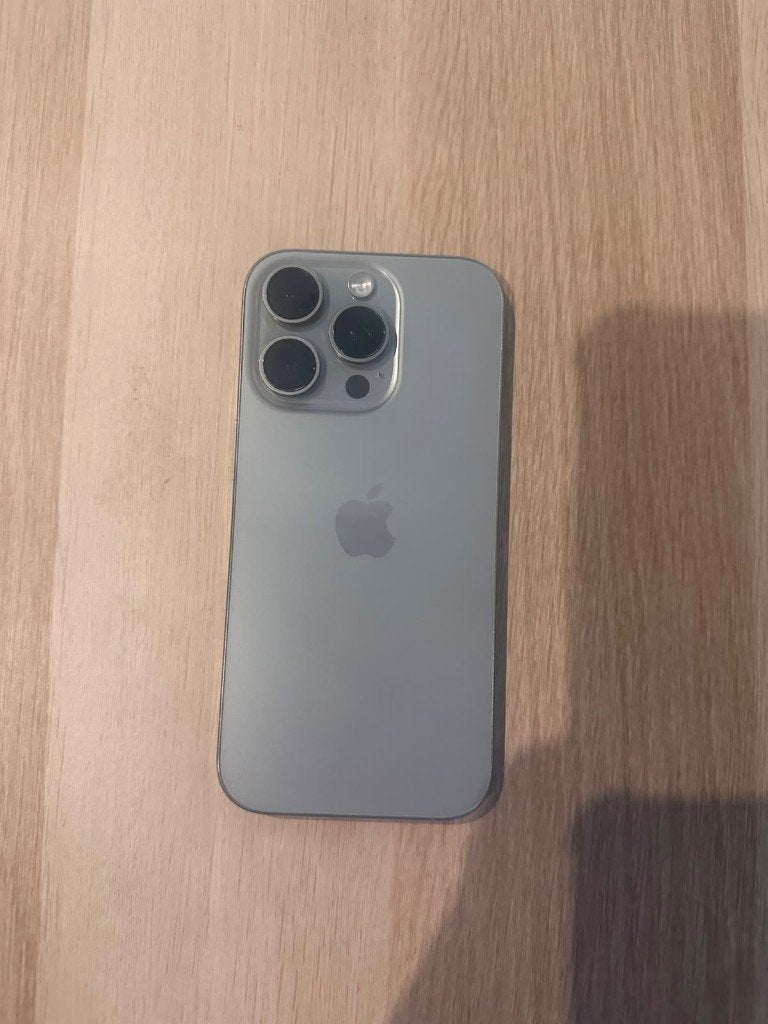 iPhone 16 Pro - 93% batterij - Natural titanium, Telecommunicatie, Mobiele telefoons | Apple iPhone, 128 GB, Zo goed als nieuw