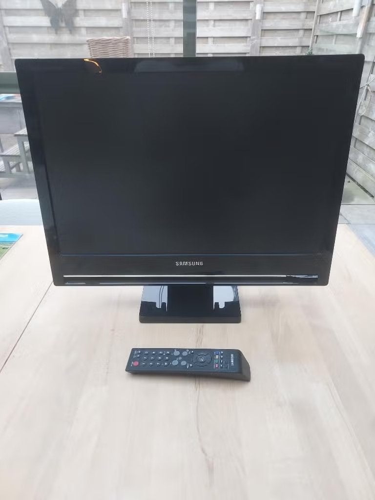 monitor of TV SAMSUNG hdmi, scart, dvi, ..., Enlèvement, Comme neuf