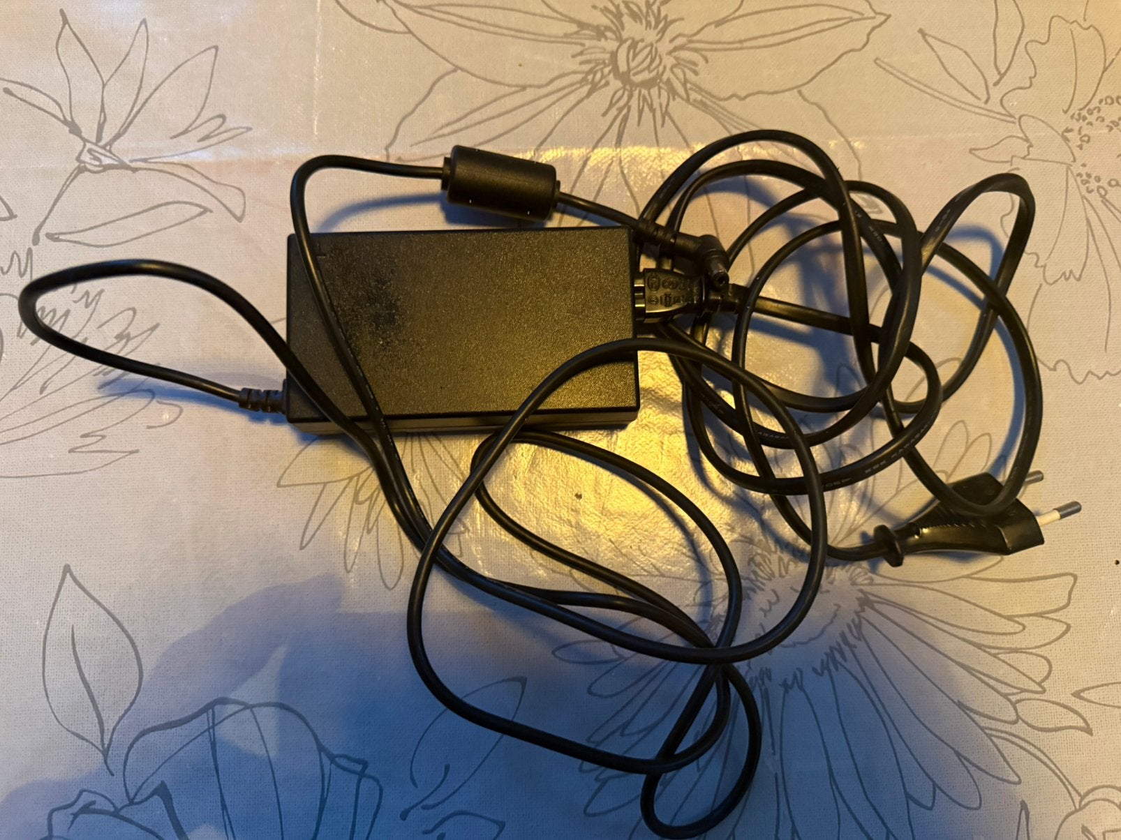 FSP Group INC. AC/DC-adapter max 50w, Ophalen of Verzenden, Zo goed als nieuw