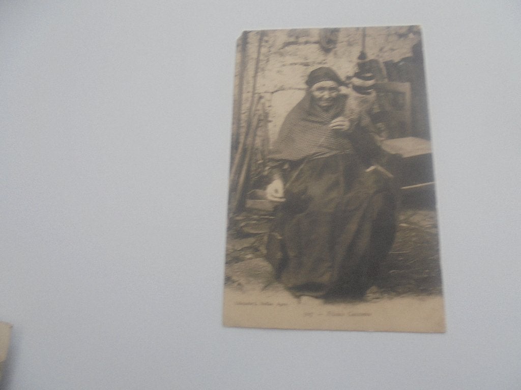 spinnen, Enlèvement ou Envoi, 1920 à 1940, Affranchie, Costume traditionnel