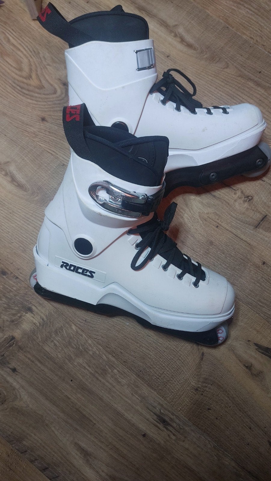 Roces M12 LO aggressive Recycle Stuntskates, Sport en Fitness, Skeelers, Ophalen of Verzenden, Roces
