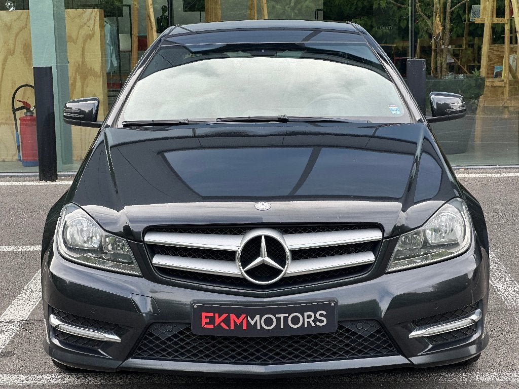 Mercedes C220 Coupé/Climatisation/Capteurs/Navi, Autos, Achat, Entreprise, Noir, 120 kW