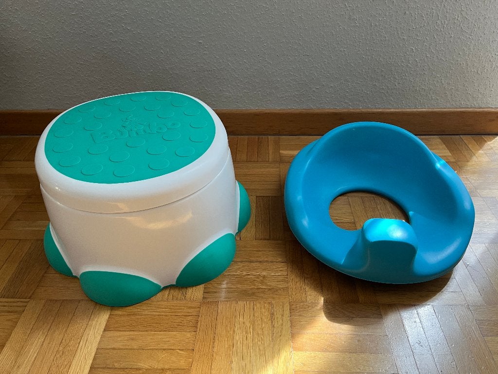 Bumbo Step & potty, Kinderen en Baby's, Badjes en Verzorging, Ophalen of Verzenden, Zo goed als nieuw, Overige typen, Overige merken
