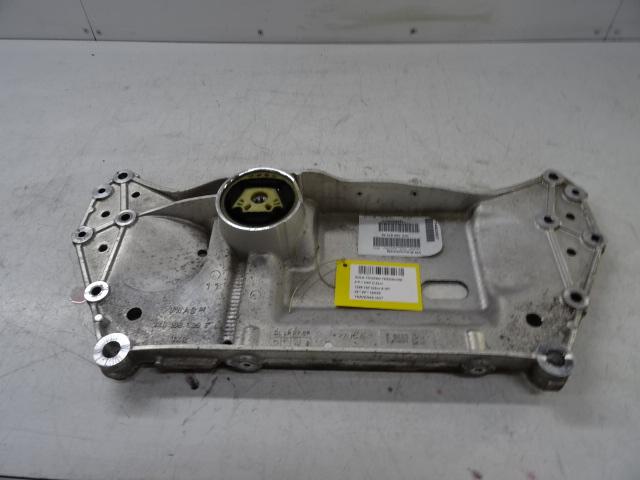 SUPPORT MOTEUR Volkswagen Touran (1T1 / T2) (1K0199369F), Utilisé, Volkswagen