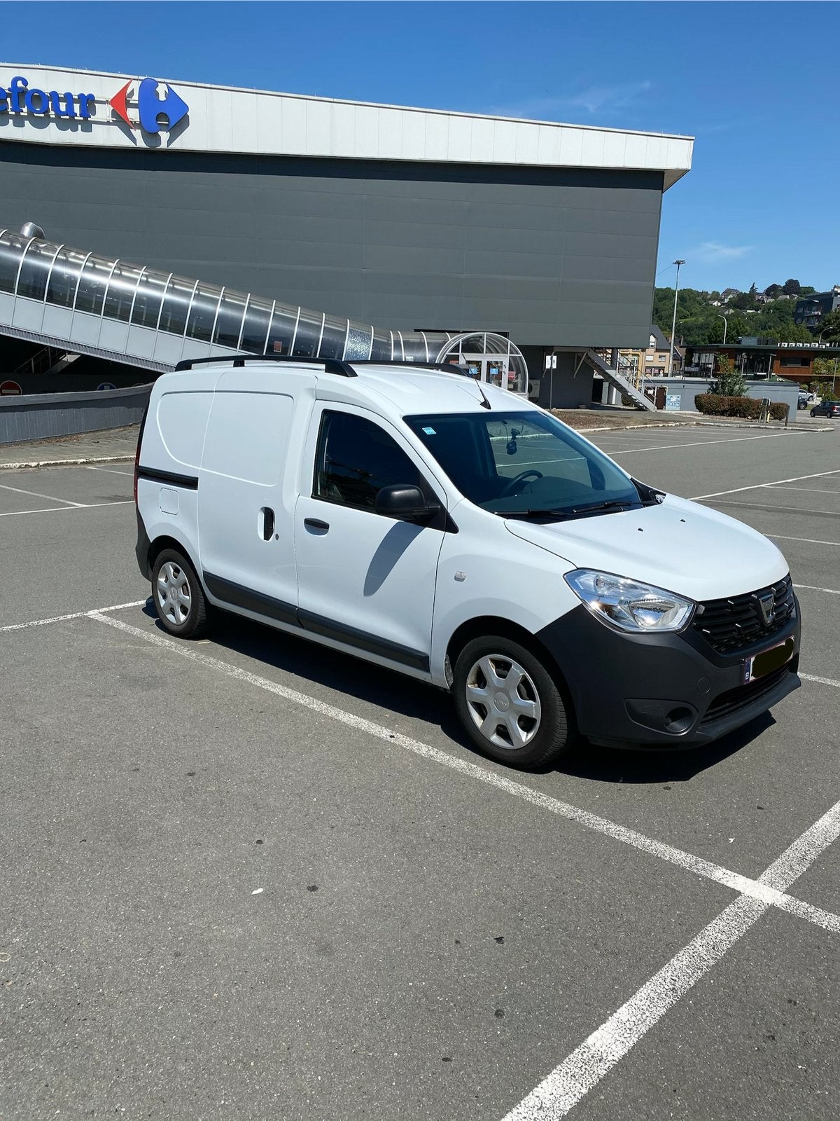 Dacia Dokker Van 1.3 Essence – 2021 – Excellent état, Auto's, Voorwielaandrijving, Elektrische ramen, Euro 6, 4 cilinders
