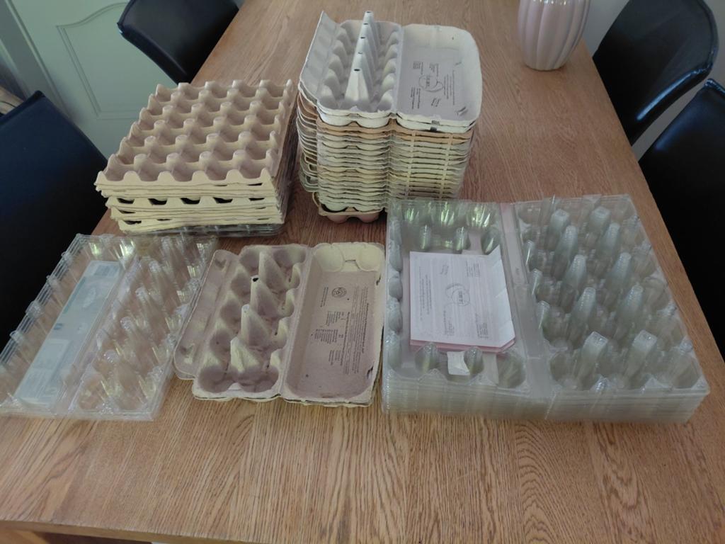 Eier dozen    ruilen, Dieren en Toebehoren, Ophalen