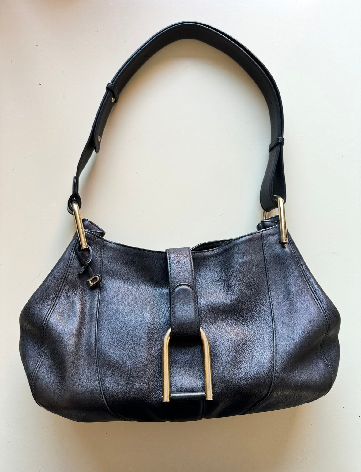 Delvaux Chablis polo schoudertas, Handtassen en Accessoires, Ophalen, Gebruikt, Zwart, Handtas
