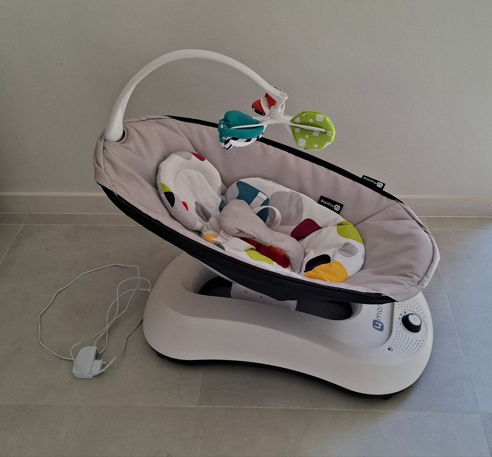 4moms babyswing (schommelstoel) met verkleinkussen, Kinderen en Baby's, Wipstoeltjes, Gebruikt, Schommelstoel, Verstelbaar, Ophalen