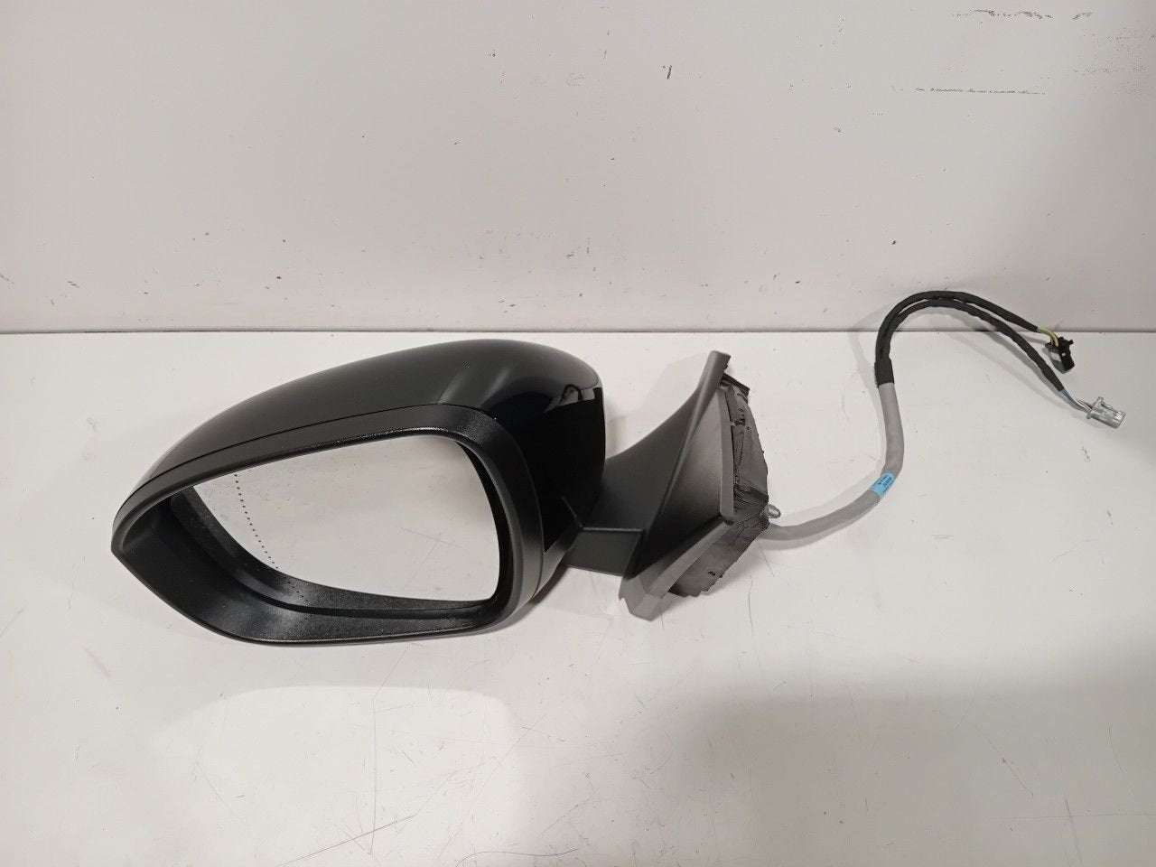 Spiegel buiten links elektrisch Renault Scenic, Onderdelen@venauto.nl, Van der Ven Autorecycling B.V., Gebruikt, Ettenseweg 76, 4706 PB Roosendaal, The Netherlands