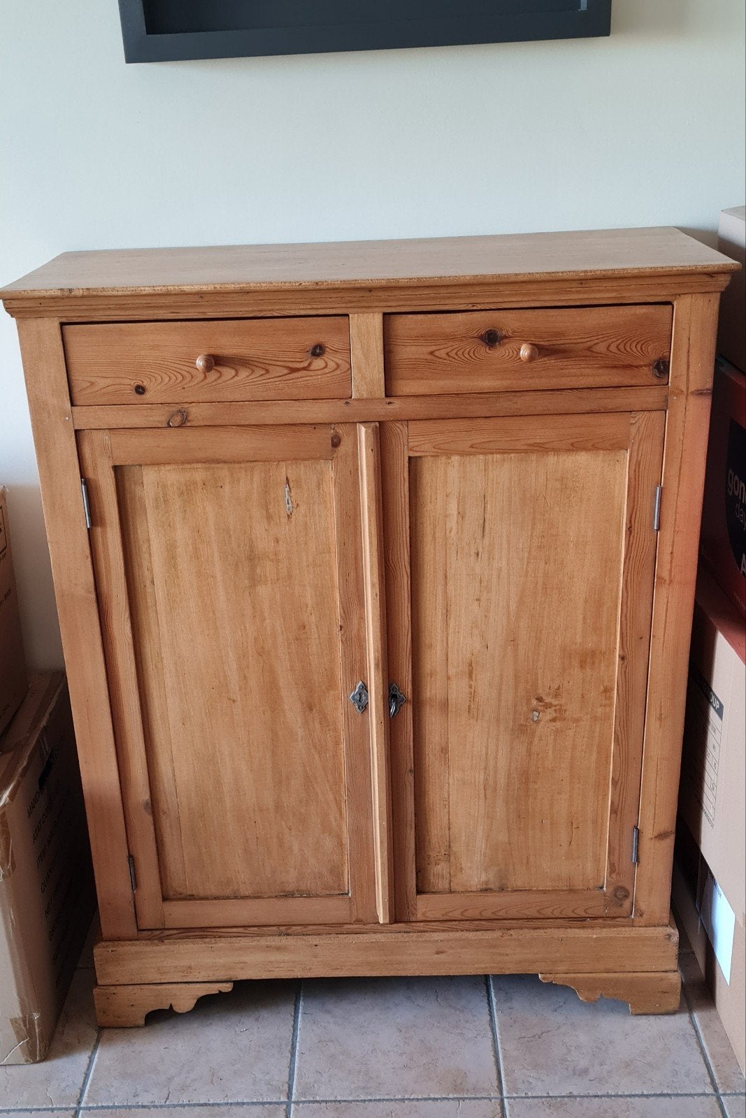 Meuble ancien en pin, Maison & Meubles, Ancien, 25 à 50 cm, Avec tablette(s), Enlèvement