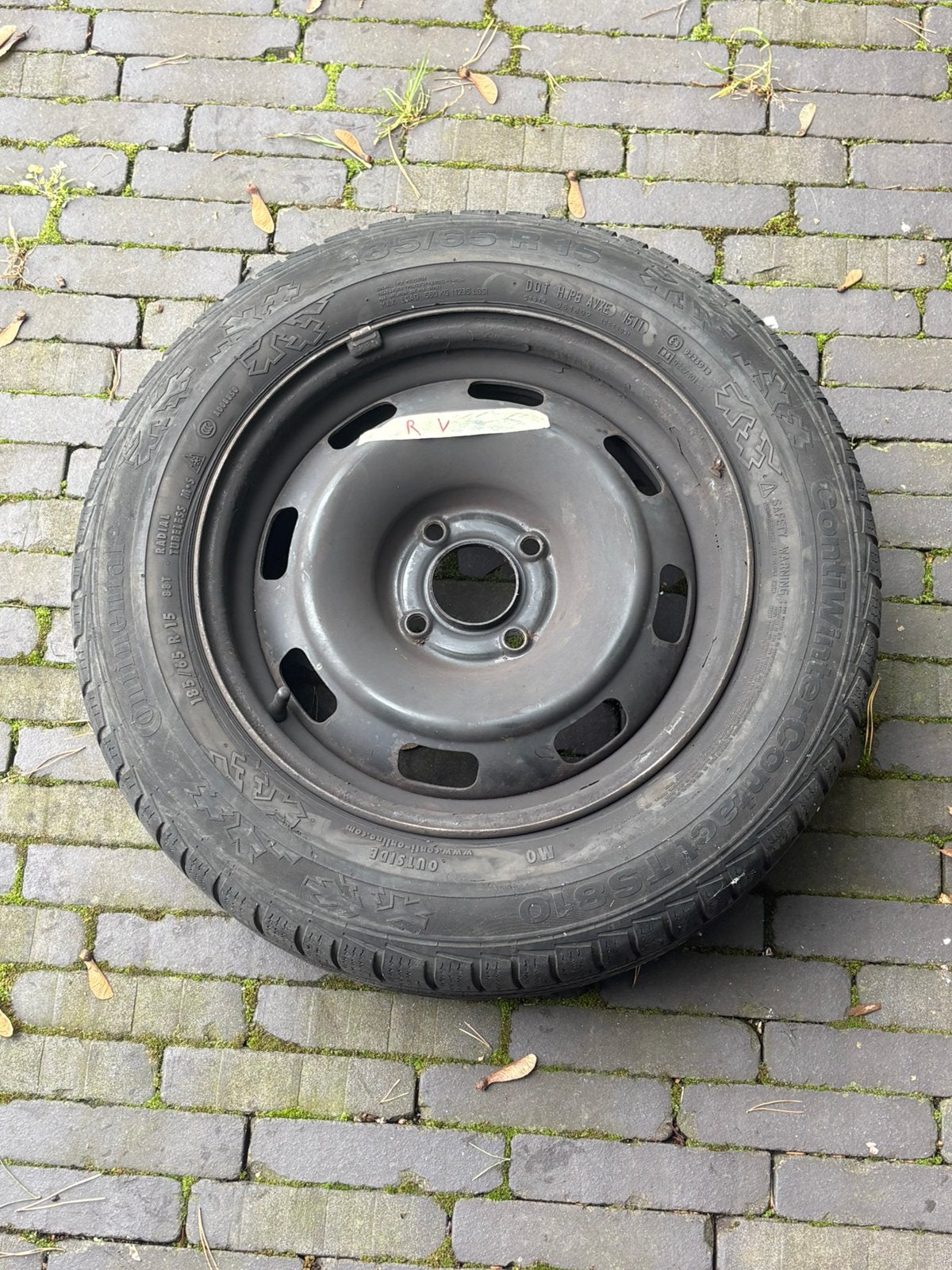 Set van 4 Continental winterbanden op velg – 185/65 R15, Enlèvement, Pneus hiver, Jante(s)