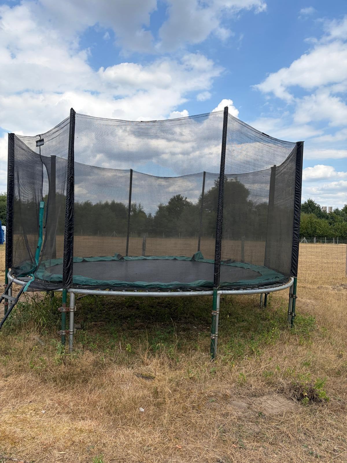 grote trampoline, Ophalen