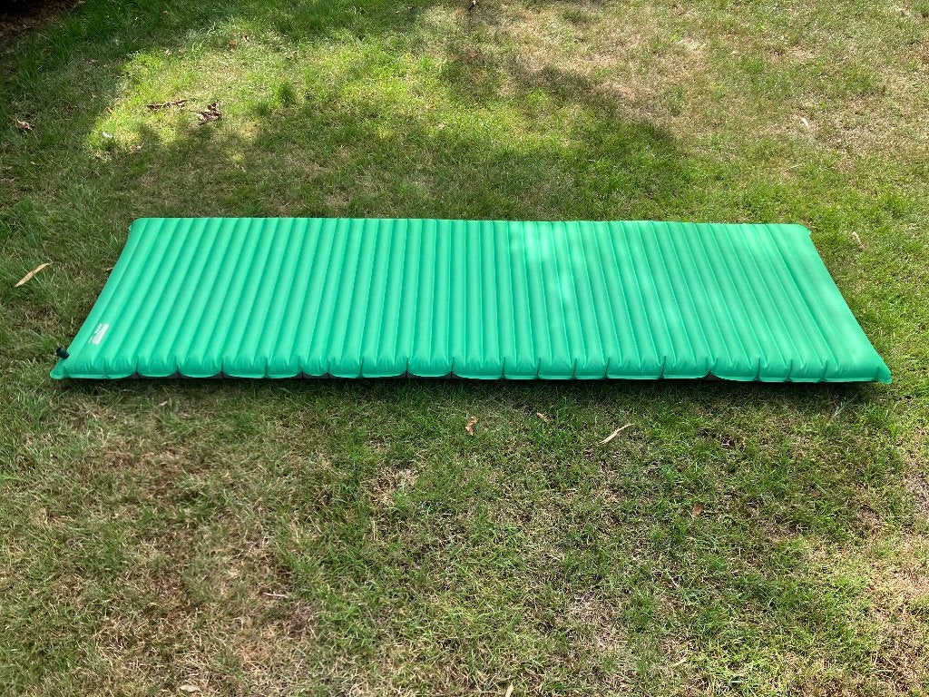 Thermarest Neo-air venture L  210x64x5, Caravans en Kamperen, Slaapmatten, Ophalen, Zo goed als nieuw, 1-persoons