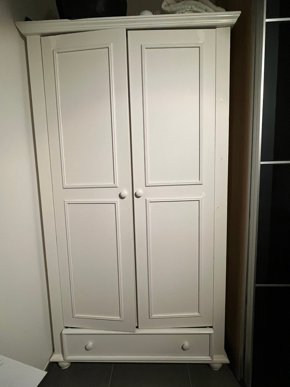 Chambre enfant bebe garde robe commode et lit, Ophalen, Zo goed als nieuw