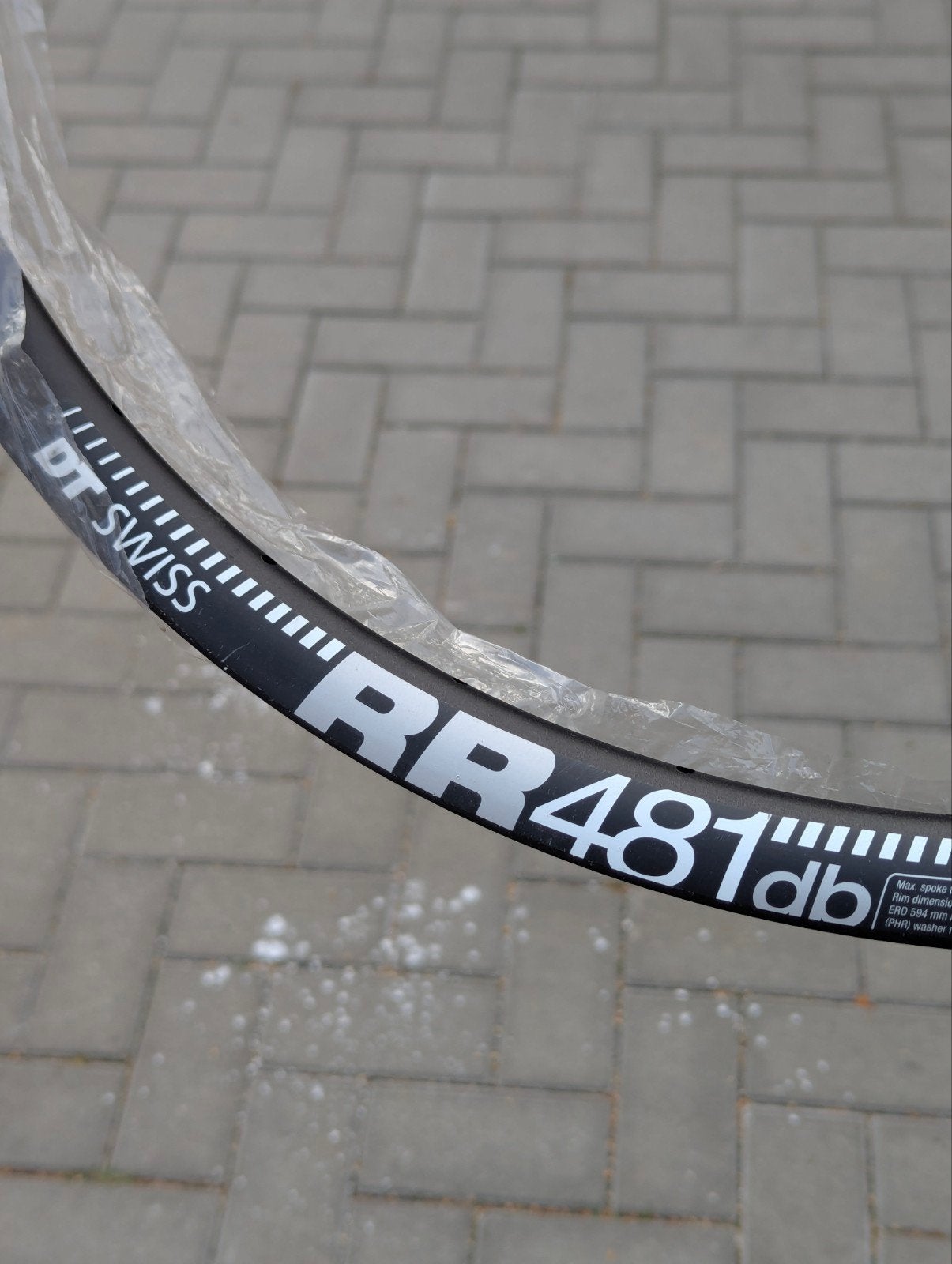 ​Jante Gravel / Route Disc DT Swiss RR 481 db – 700c / 29", Vélos & Vélomoteurs, Neuf, Dt swiss, Enlèvement, Aluminium