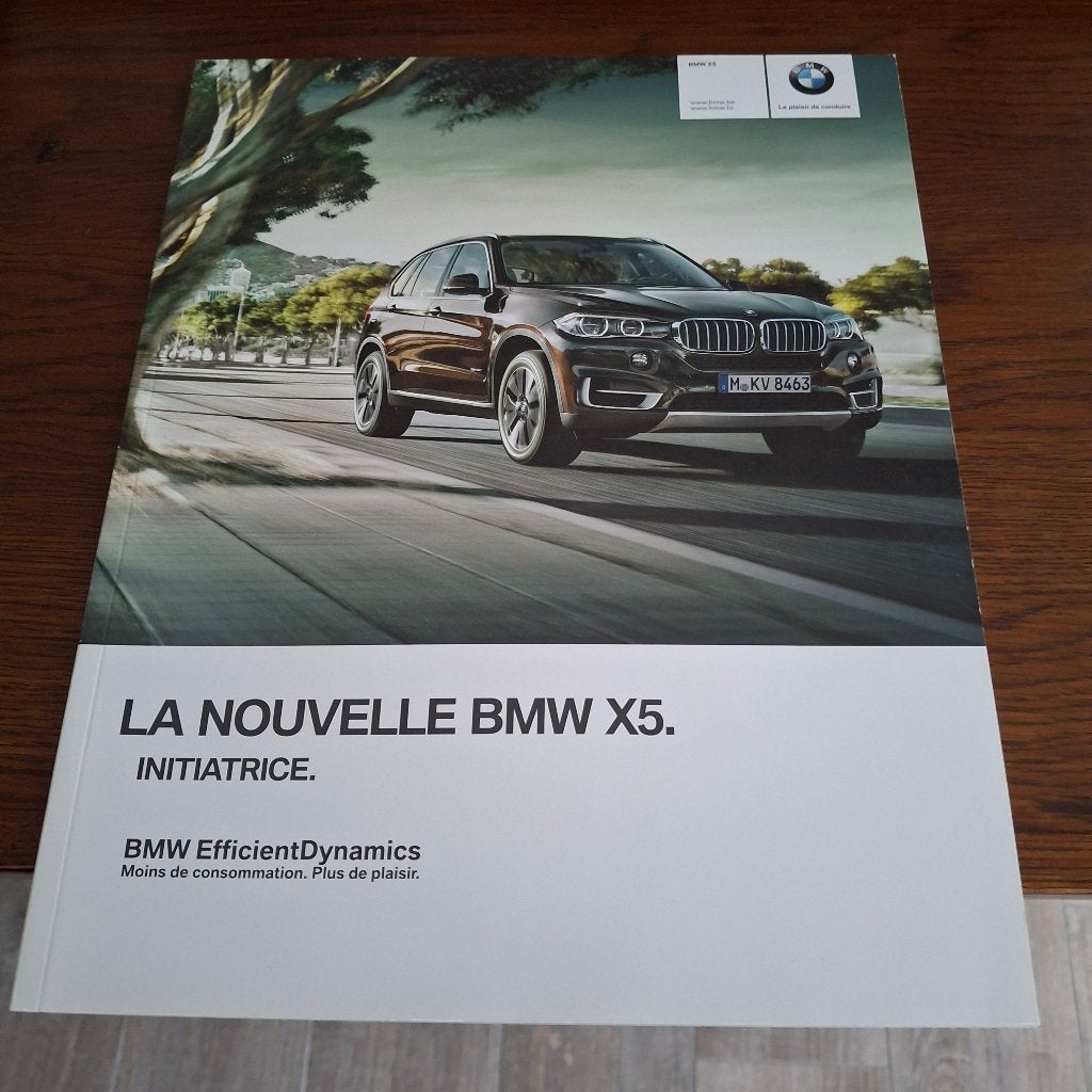 LA NOUVELLE BMW  X5  - INITIATRICE   2013, Ophalen of Verzenden, Nieuw, BMW