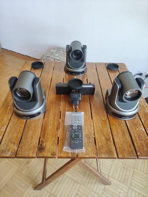 3x PTZOPTICS Webcasting LIVE Streaming WEBTV IP PTZ Cameras, Envoi, Comme neuf