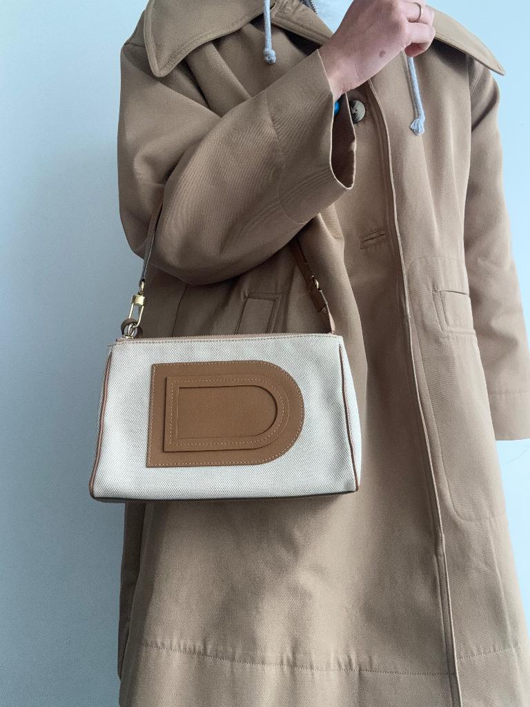 Delvaux Louise pochette, Handtassen en Accessoires, Ophalen of Verzenden, Zo goed als nieuw, Bruin, Avondtasje