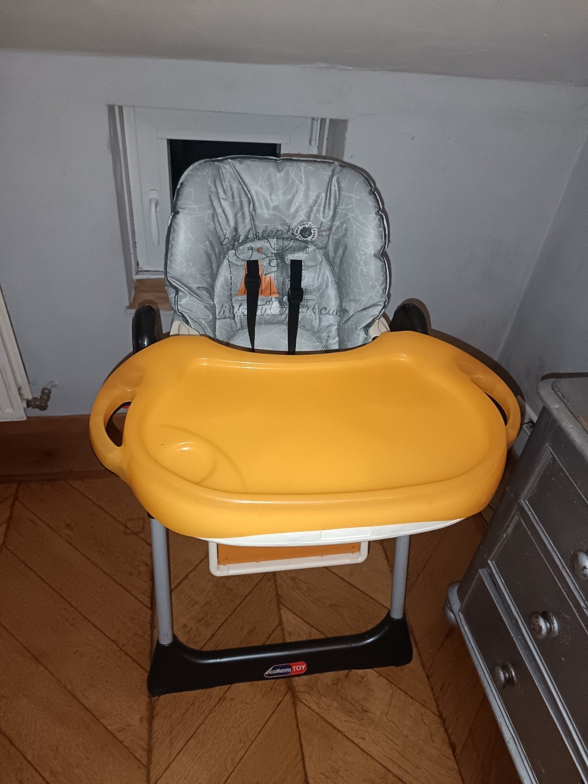 chaise haute enfant, Enlèvement, Comme neuf, Chaise pliante, Plateau amovible