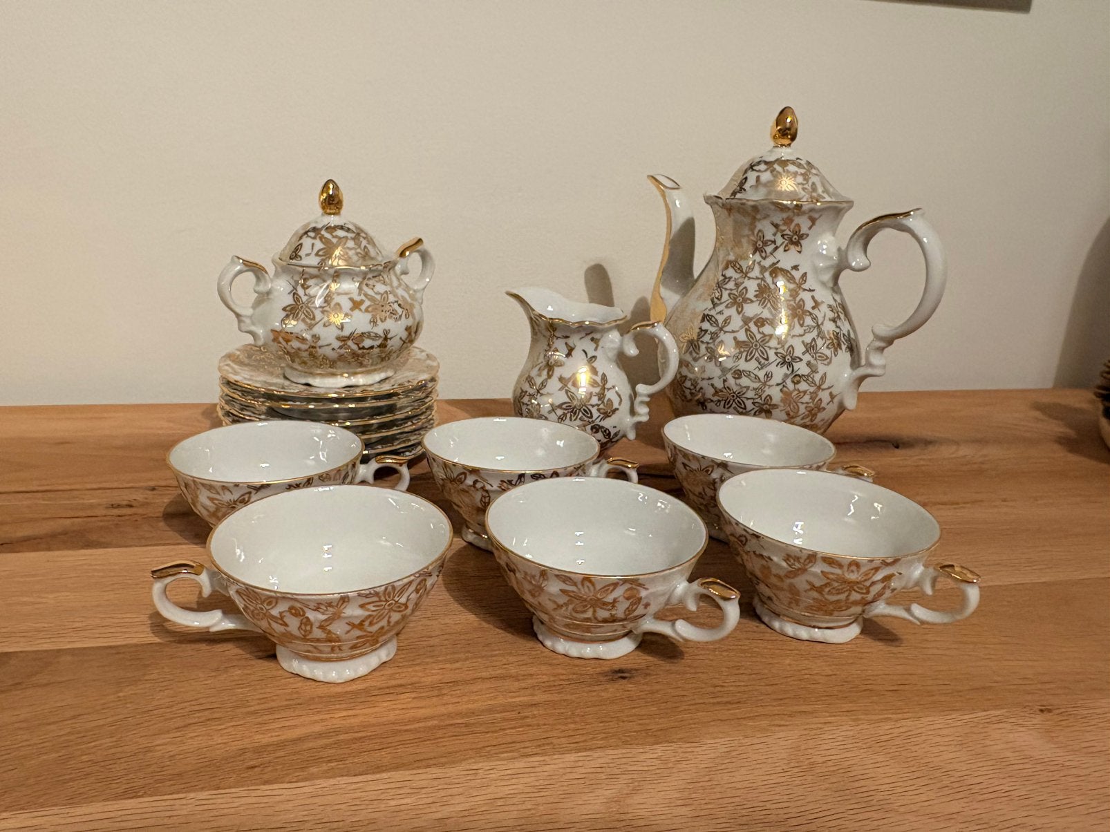 Complete koffie set … fijn , mooi , chique -vintage lovers, Antiek en Kunst, Ophalen of Verzenden