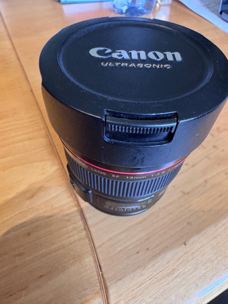 Canon EF 14mm f/2.8L II USM – Mint condition, Ophalen, Zo goed als nieuw, Groothoeklens