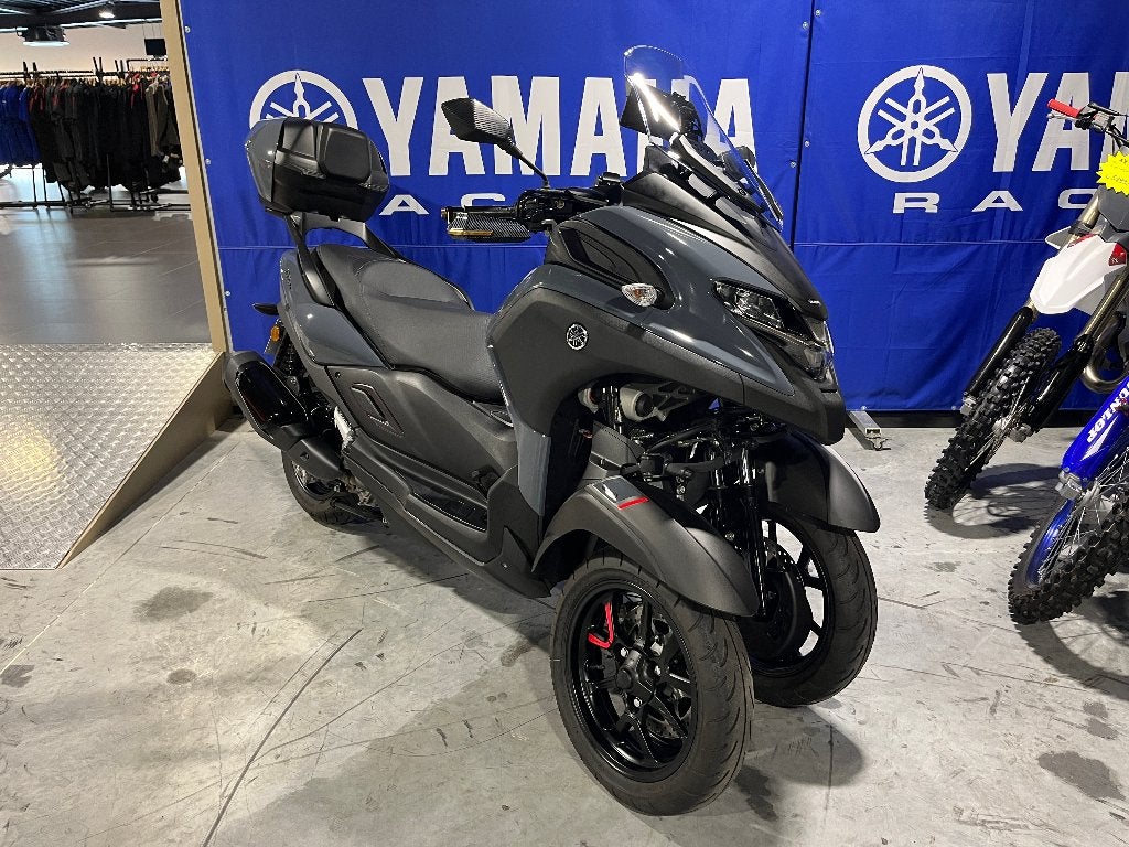 Yamaha Tricity 300 met MAAR 786KM, Motoren, Scooter, Occasion, 292 cc, Bedrijf