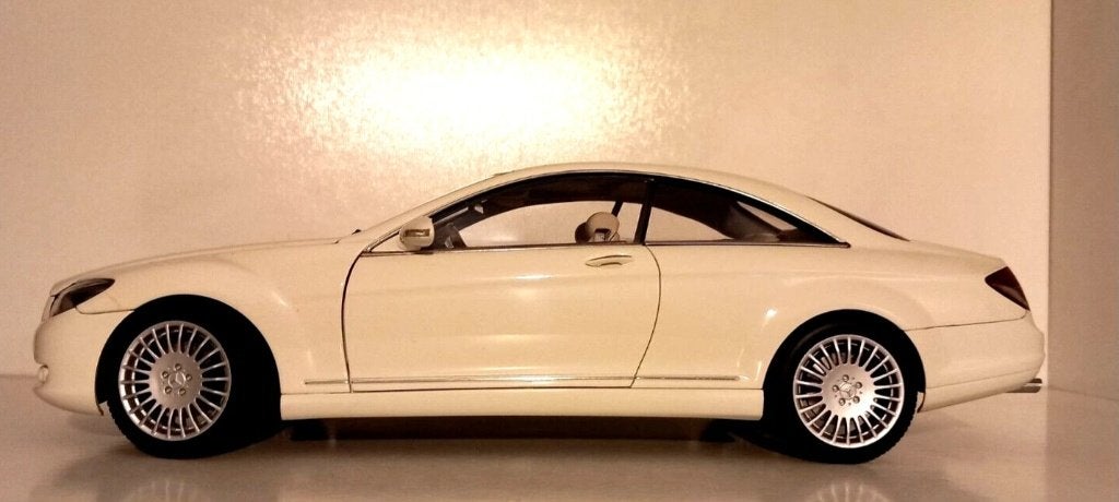 1/18 Mercedes-Benz CL500 Coupé 2006 Autoart Dealer, Hobby & Loisirs créatifs, Voitures miniatures | 1:18, Enlèvement ou Envoi