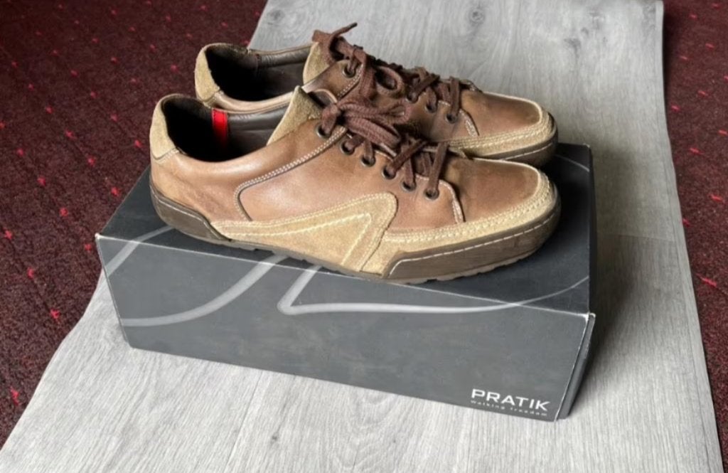 Chaussures hommes., Chaussures de marche, PRATIK, Porté, Envoi