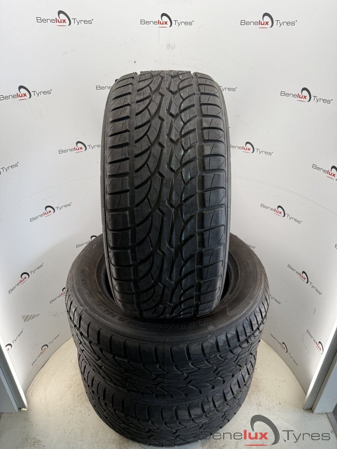 1x NEW 305/50R20 120H X/P NS 305/50 R20 305/50/20 3055020, Autos : Pièces & Accessoires, Pneus & Jantes, Neuf, Véhicule de tourisme