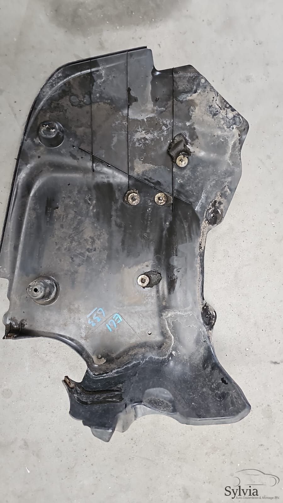 Achterbumper afdekplaat accu rechts onder BMW 5 serie E60 E6, -, Utilisé, -, -