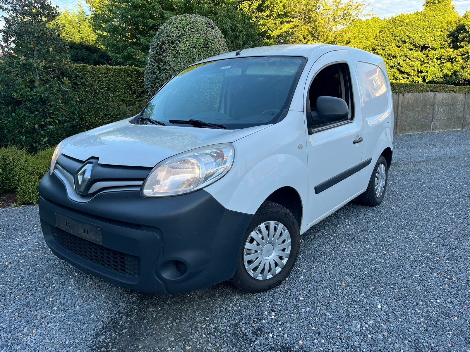 Renault Kangoo Compact Euro6 très bonne état, Achat, Entreprise, 2 places, Noir